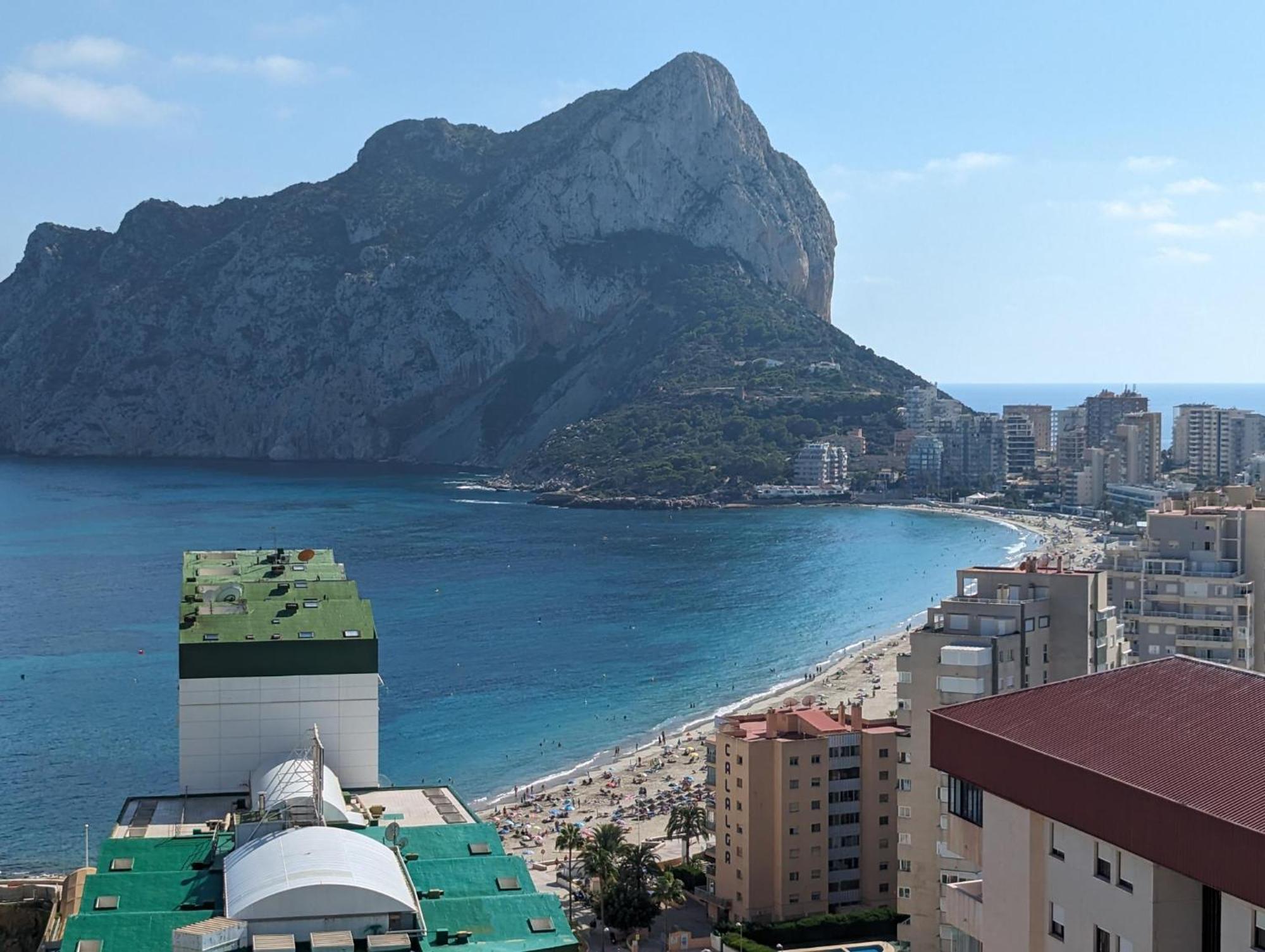 100 M From Fossa Beach In Calpe Zewnętrze zdjęcie